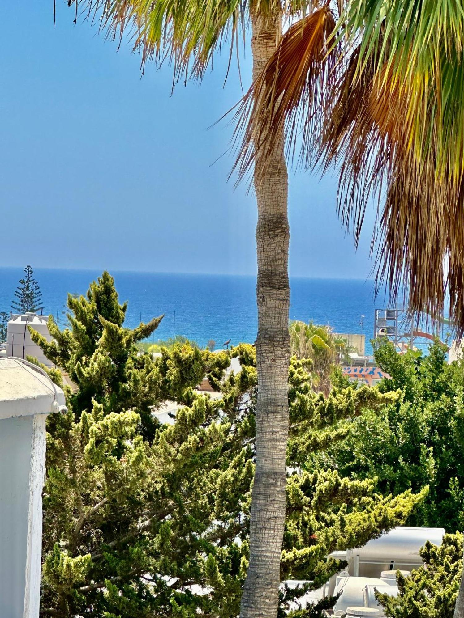 Flat In The Heart Of Ayia Napa/Центр Айя Напы Apartman Kültér fotó